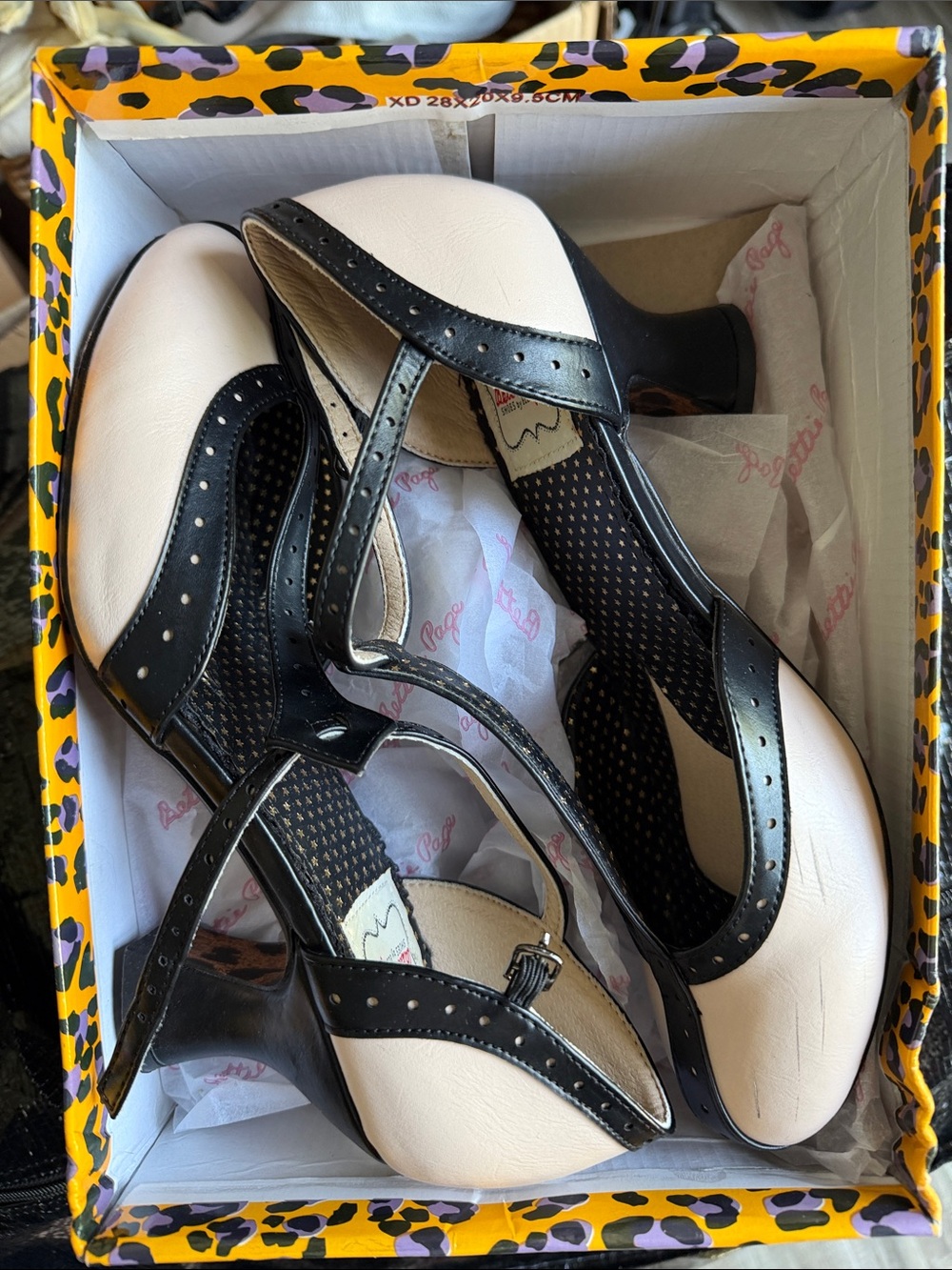 Bettie Page Two-Tone Mary Jane Heels in Black and Cream